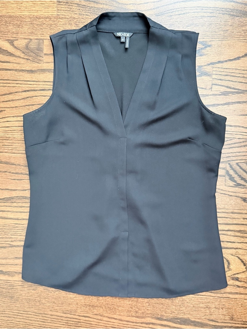 NIC+ZOE Black Easy Day To Night Sleeveless V-Neck Blouse - size medium